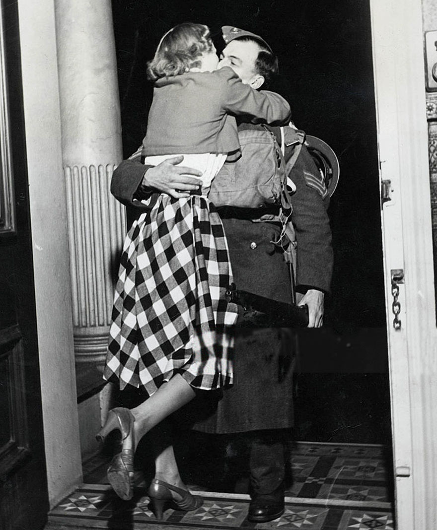 old-photos-vintage-war-couples-love-romance-39-573442f195143__880